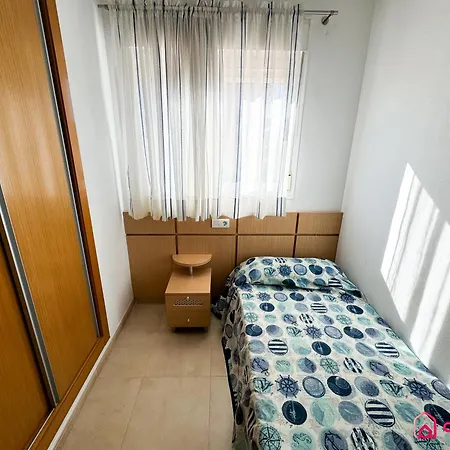 Faro Del Mediterráneo Apartamento *